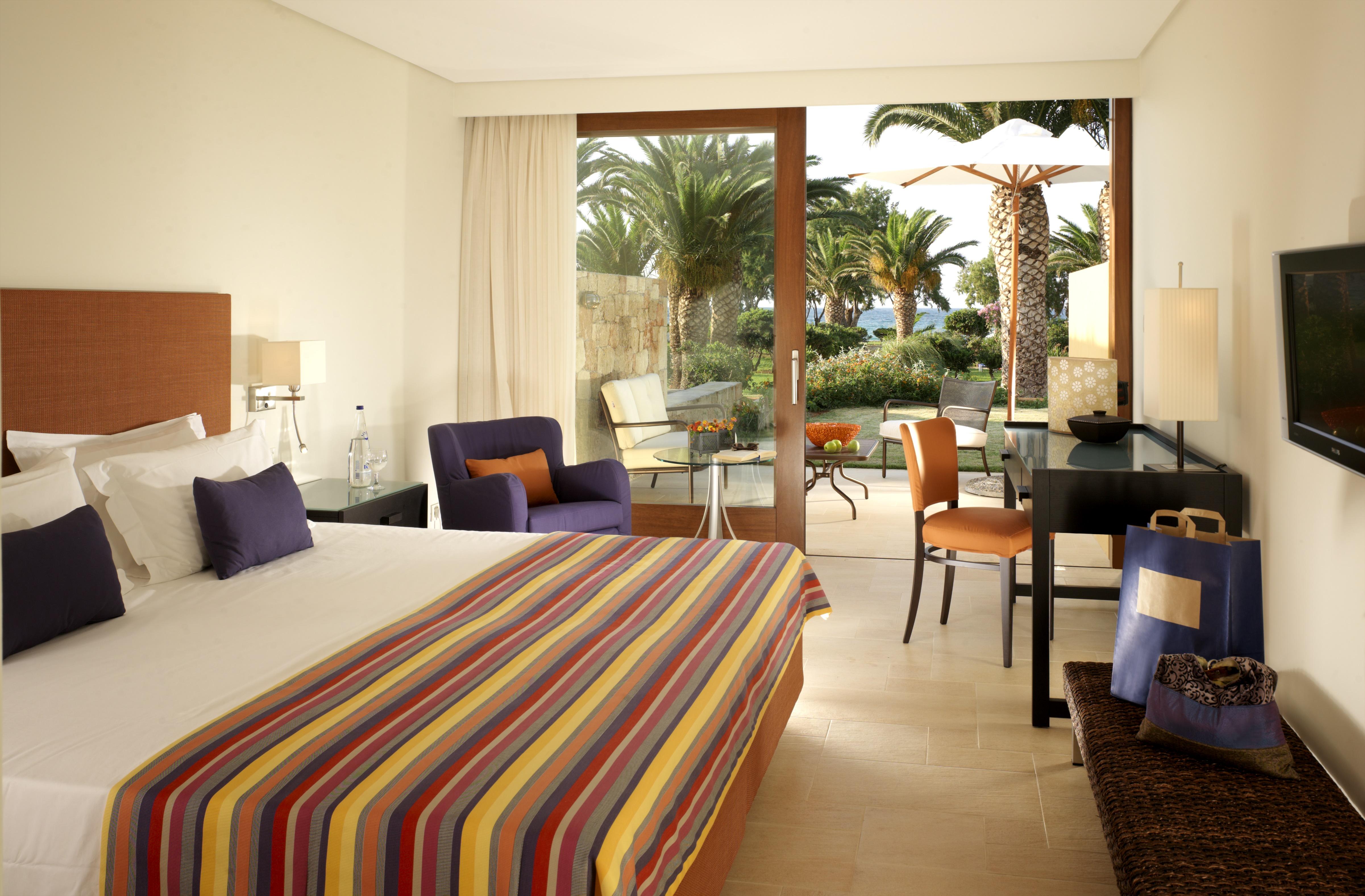 מאליה Kernos Beach Hotel & Bungalows מראה חיצוני תמונה