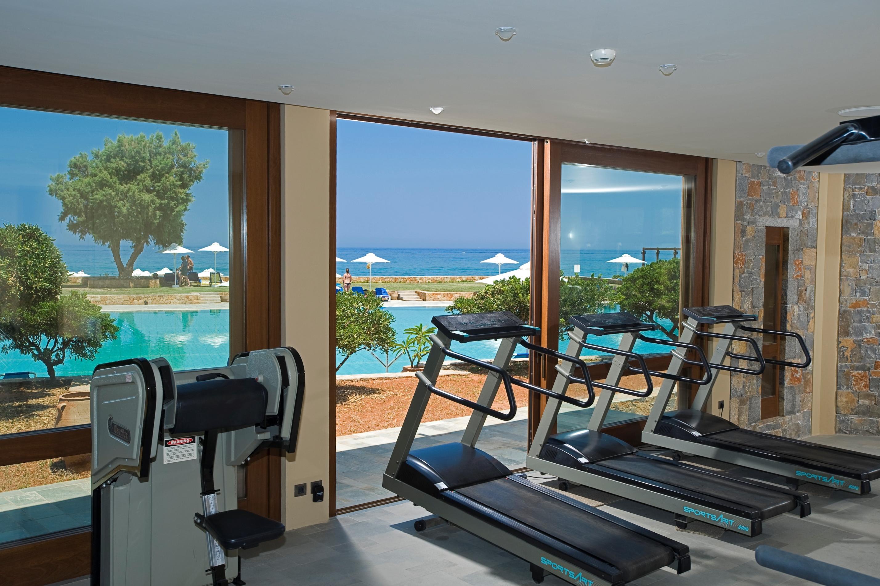 מאליה Kernos Beach Hotel & Bungalows מראה חיצוני תמונה
