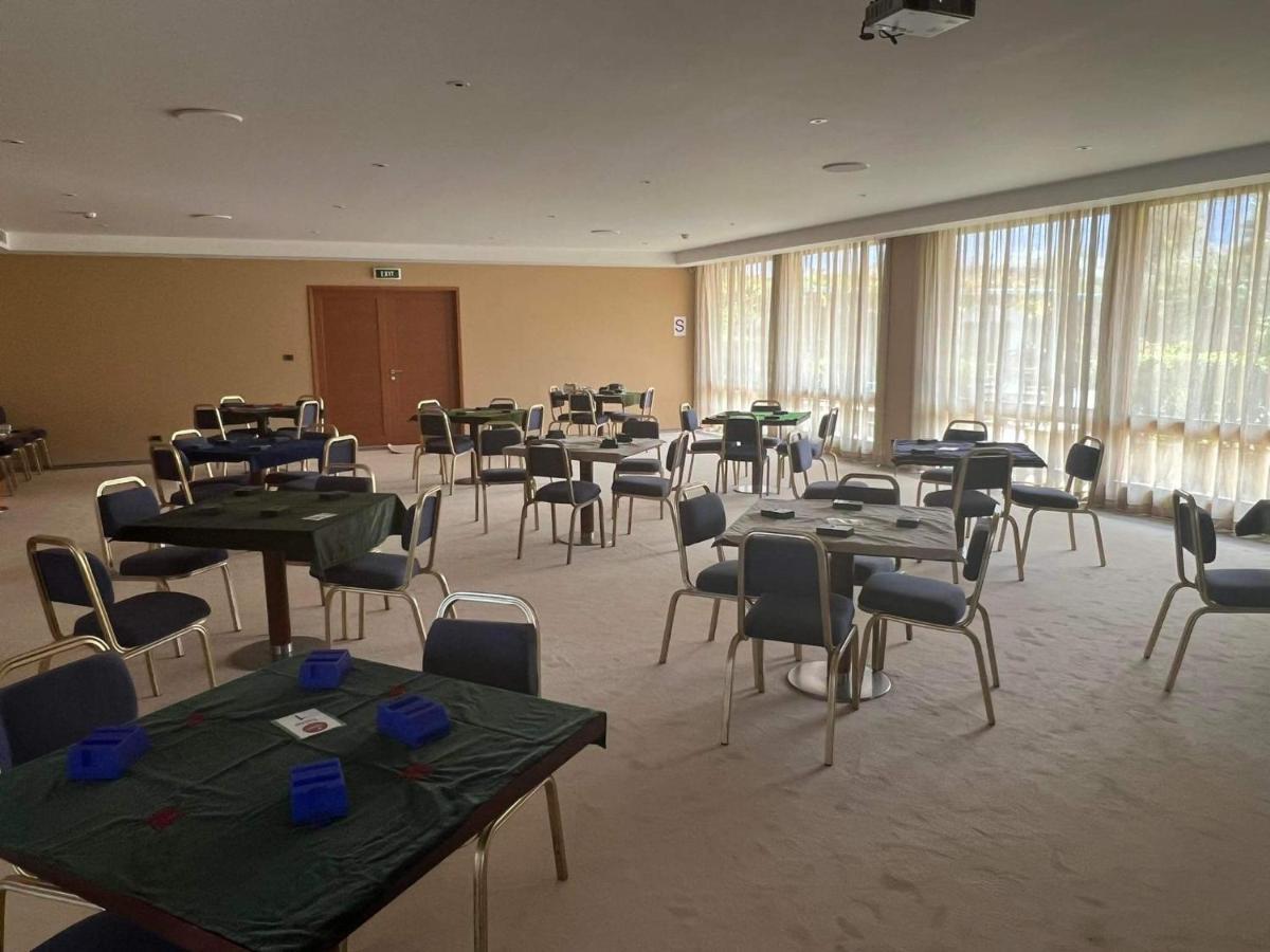 מאליה Kernos Beach Hotel & Bungalows מראה חיצוני תמונה