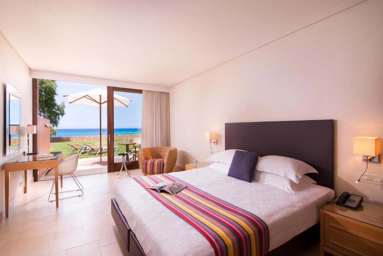 מאליה Kernos Beach Hotel & Bungalows מראה חיצוני תמונה