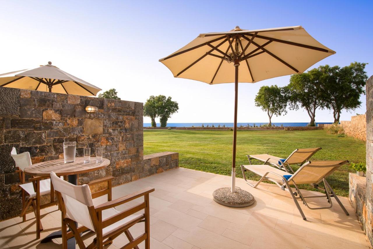 מאליה Kernos Beach Hotel & Bungalows מראה חיצוני תמונה