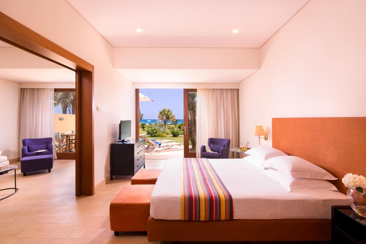 מאליה Kernos Beach Hotel & Bungalows מראה חיצוני תמונה
