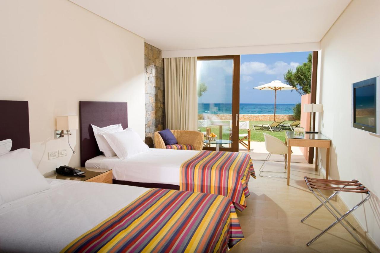 מאליה Kernos Beach Hotel & Bungalows מראה חיצוני תמונה